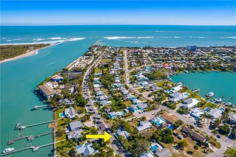 101 Eldorado Street Fort Pierce FL 34949