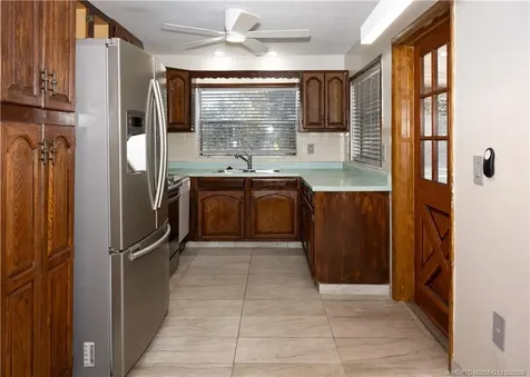 1015 Martinique Avenue Fort Pierce FL 34982