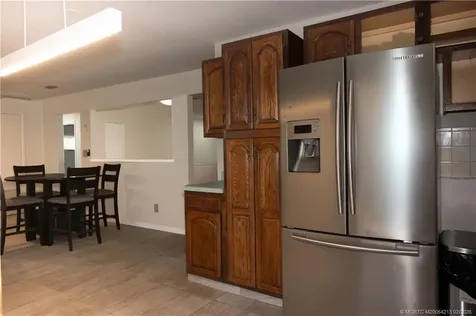 1015 Martinique Avenue Fort Pierce FL 34982