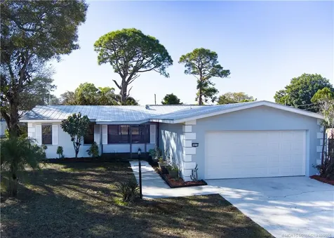 1015 Martinique Avenue Fort Pierce FL 34982