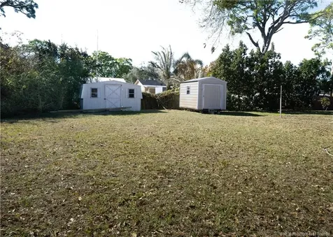 1015 Martinique Avenue Fort Pierce FL 34982