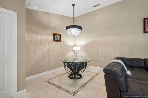 6236 SE Monticello Terrace Hobe Sound FL 33455