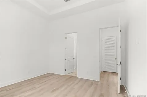 435 SE Via Sangro Port St Lucie FL 34952