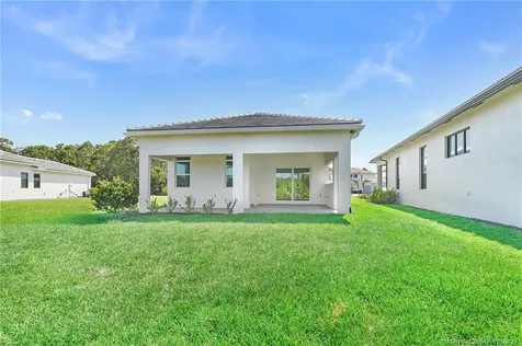 435 SE Via Sangro Port St Lucie FL 34952