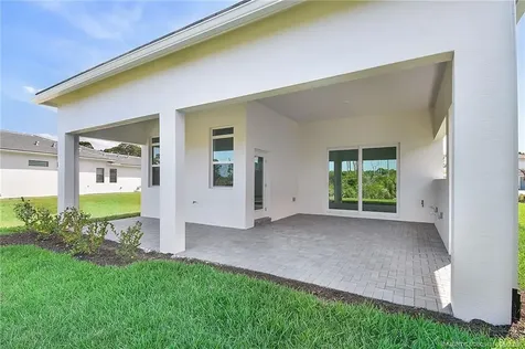435 SE Via Sangro Port St Lucie FL 34952