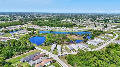 435 SE Via Sangro Port St Lucie FL 34952