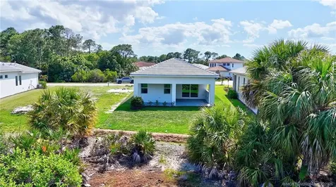 435 SE Via Sangro Port St Lucie FL 34952