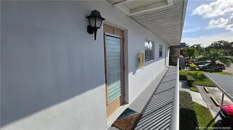2950 SE Ocean Boulevard Stuart FL 34996