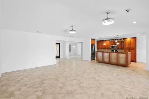 3074 NE Loquat Lane Jensen Beach FL 34957