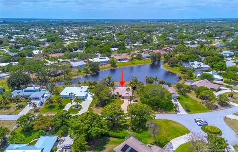 3074 NE Loquat Lane Jensen Beach FL 34957
