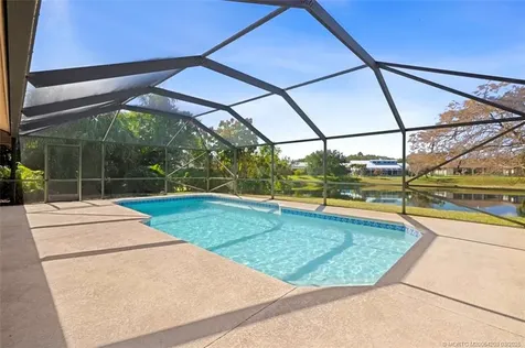 3074 NE Loquat Lane Jensen Beach FL 34957