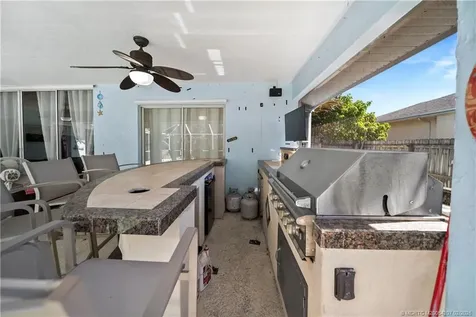 2526 SE Lily Street Port St Lucie FL 34952