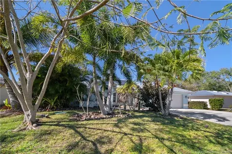 2526 SE Lily Street Port St Lucie FL 34952