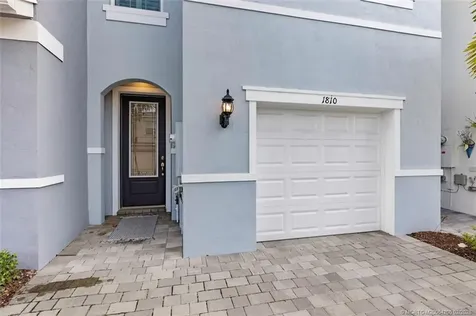 1810 SE Ocean Cove Way Stuart FL 34996