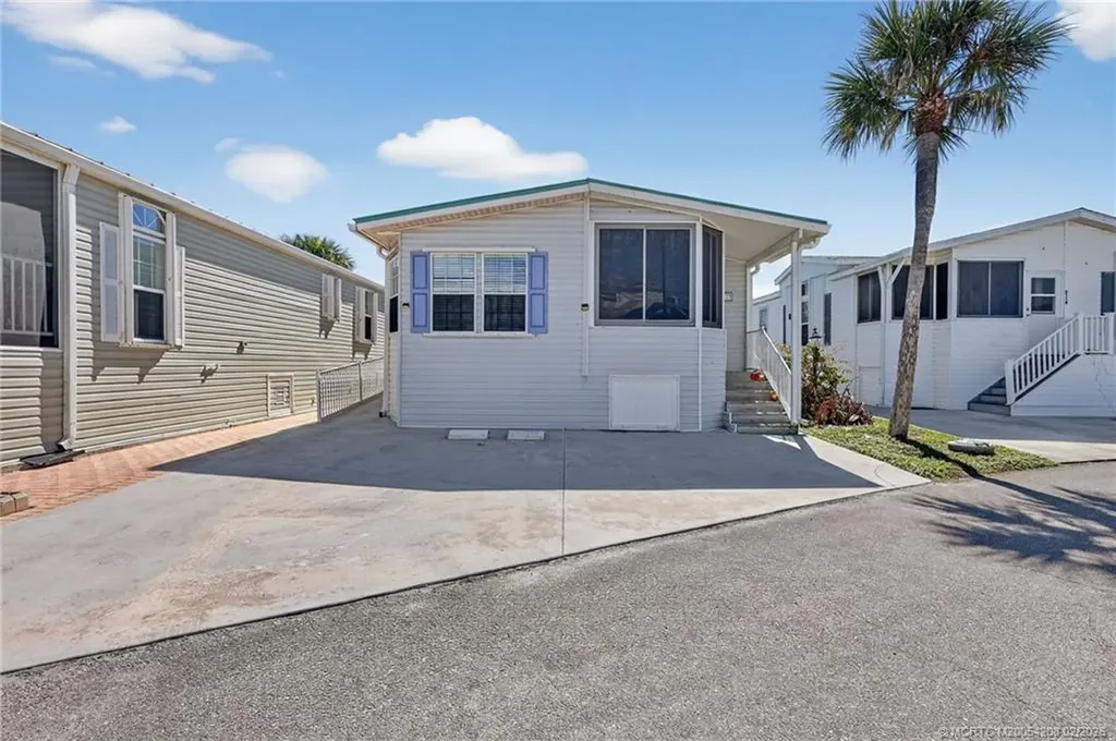 2115 Nettles Boulevard Jensen Beach FL 34957