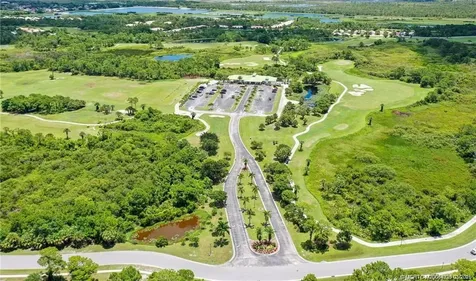 272 NW Broken Oak Trail Jensen Beach FL 34957