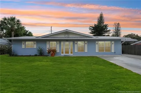 1456 NE Hilltop Street Jensen Beach FL 34957