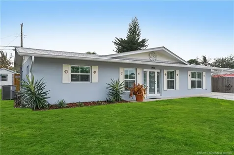 1456 NE Hilltop Street Jensen Beach FL 34957