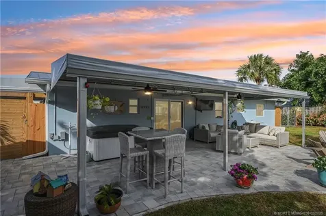 1456 NE Hilltop Street Jensen Beach FL 34957