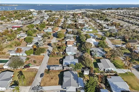 1456 NE Hilltop Street Jensen Beach FL 34957