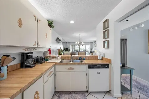 1550 NE Ocean Boulevard Stuart FL 34996