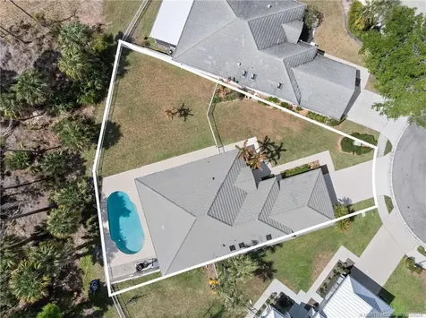 7780 SE Needle Palm Circle Hobe Sound FL 33455