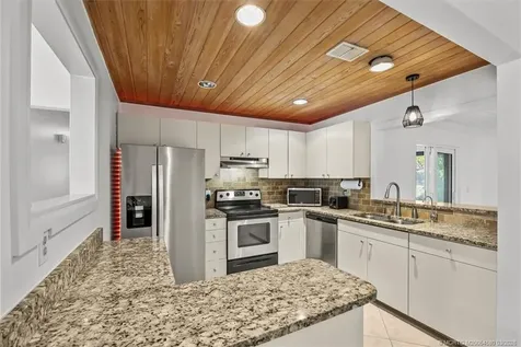 1250 SE Petunia Avenue Port St Lucie FL 34952
