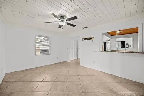 1250 SE Petunia Avenue Port St Lucie FL 34952