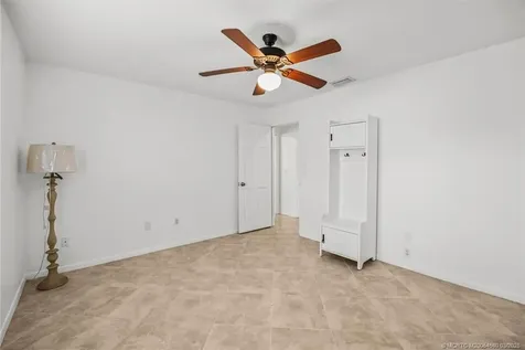 1250 SE Petunia Avenue Port St Lucie FL 34952