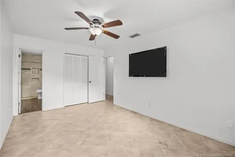 1250 SE Petunia Avenue Port St Lucie FL 34952
