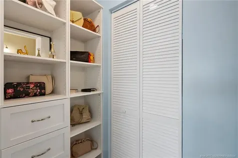 6940 SE Constitution Boulevard Hobe Sound FL 33455