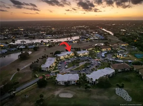 6940 SE Constitution Boulevard Hobe Sound FL 33455