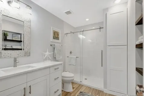 10355 Seagrape Way Palm Beach Gardens FL 33418