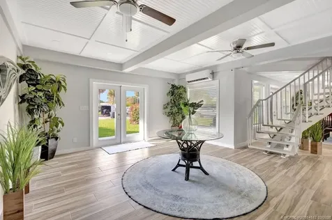 10355 Seagrape Way Palm Beach Gardens FL 33418