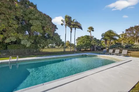 10355 Seagrape Way Palm Beach Gardens FL 33418