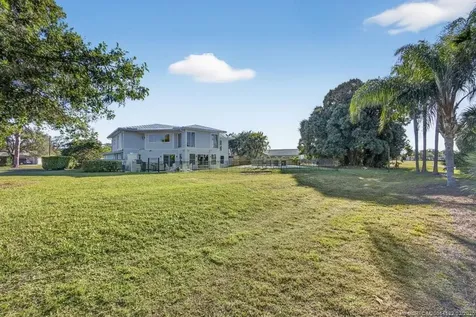 10355 Seagrape Way Palm Beach Gardens FL 33418