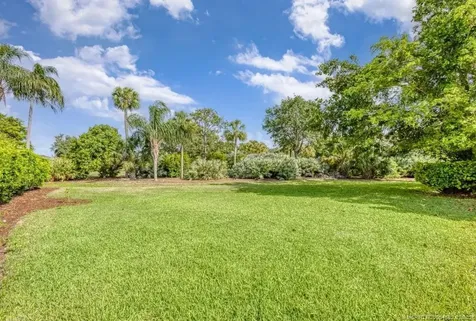 10355 Seagrape Way Palm Beach Gardens FL 33418