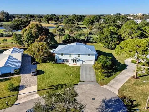 10355 Seagrape Way Palm Beach Gardens FL 33418