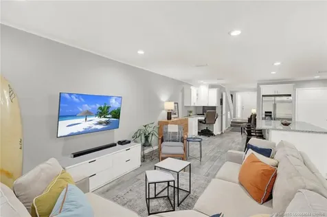 630 NE Wax Myrtle Way Jensen Beach FL 34957