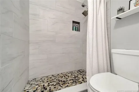 630 NE Wax Myrtle Way Jensen Beach FL 34957