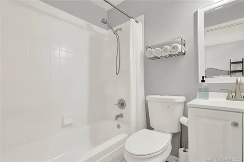 630 NE Wax Myrtle Way Jensen Beach FL 34957