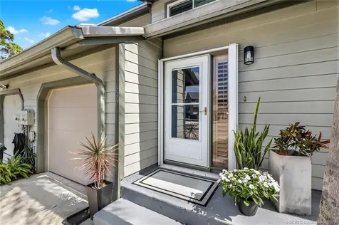 630 NE Wax Myrtle Way Jensen Beach FL 34957