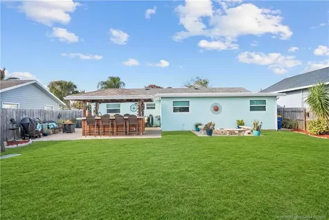 2602 SE Jackson Street Stuart FL 34997