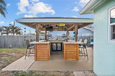 2602 SE Jackson Street Stuart FL 34997