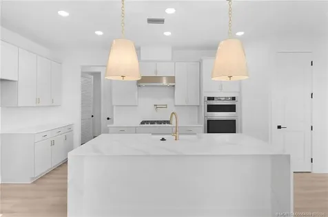 299 SE Via Sangro Port St Lucie FL 34952