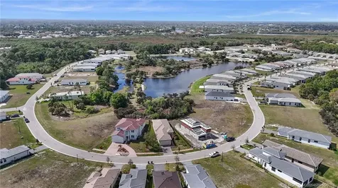 299 SE Via Sangro Port St Lucie FL 34952