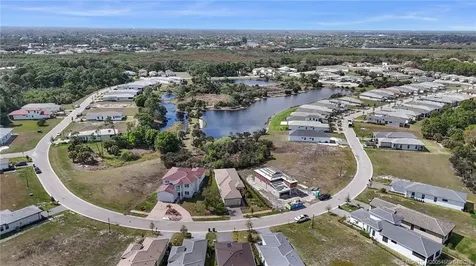 299 SE Via Sangro Port St Lucie FL 34952