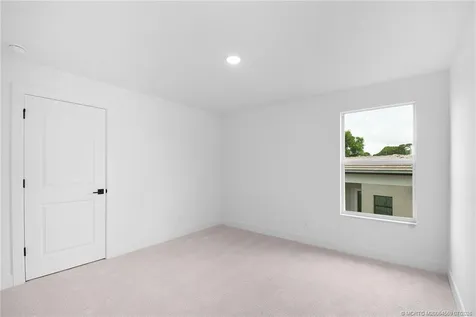299 SE Via Sangro Port St Lucie FL 34952