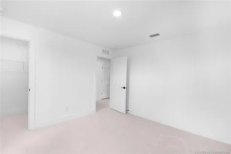 299 SE Via Sangro Port St Lucie FL 34952