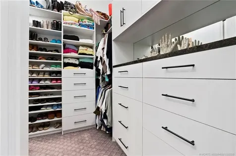 2077 SE Mosaic Boulevard Port St Lucie FL 34984